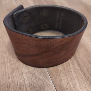 Leather looking bracelet
